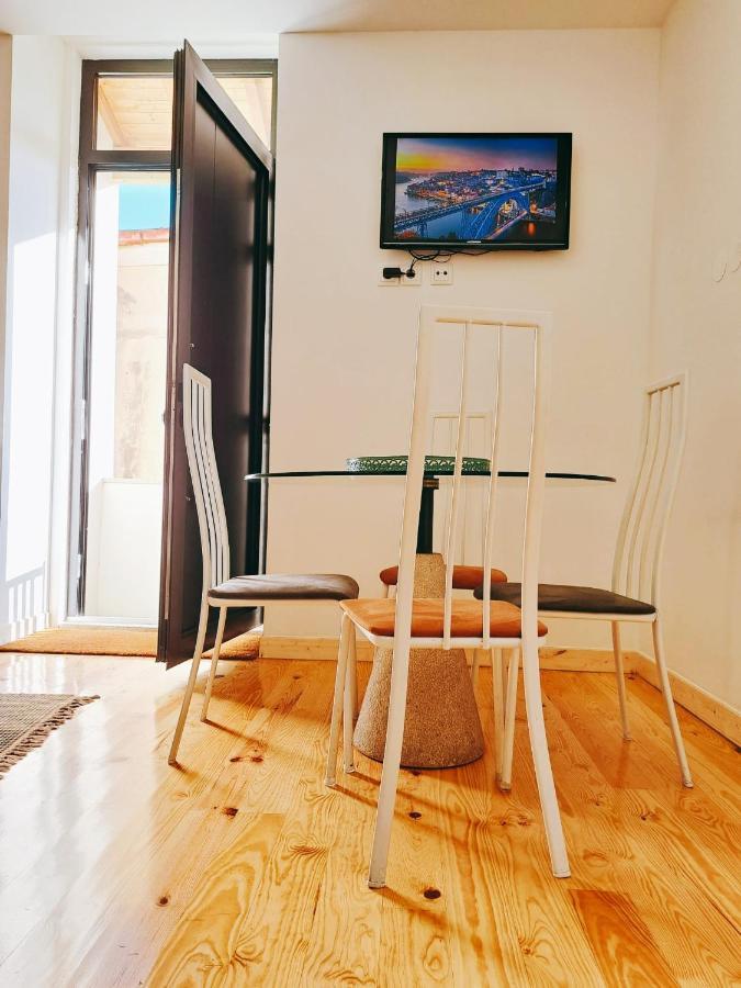 Casa Dos Sequeiras Tawny Apartment บีลาโนวาเดกายา ภายนอก รูปภาพ