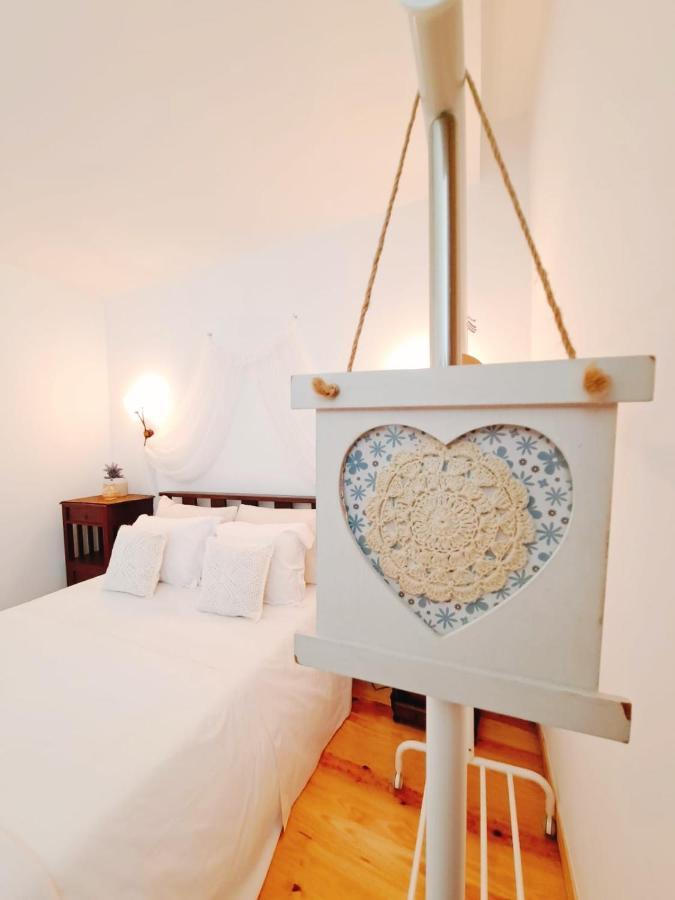 Casa Dos Sequeiras Tawny Apartment บีลาโนวาเดกายา ภายนอก รูปภาพ