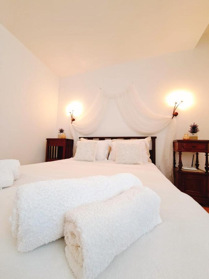 Casa Dos Sequeiras Tawny Apartment บีลาโนวาเดกายา ภายนอก รูปภาพ
